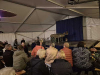 Theater im Kirmeszelt