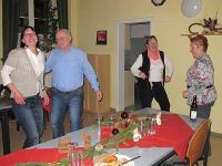 Weihnachtsfeier-Tänzer