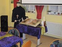 Bürgerhaus mit Messwein-Dekoration