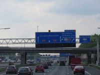 Zum Hafen von Rotterdam