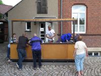 Aufbau der Waidfesttheke