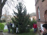 Weihnachtsbaumsetzen 2025