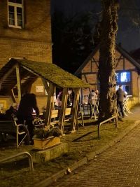 Weihnachtsbaumsetzen 2025