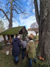 Weihnachtliche Minzebank